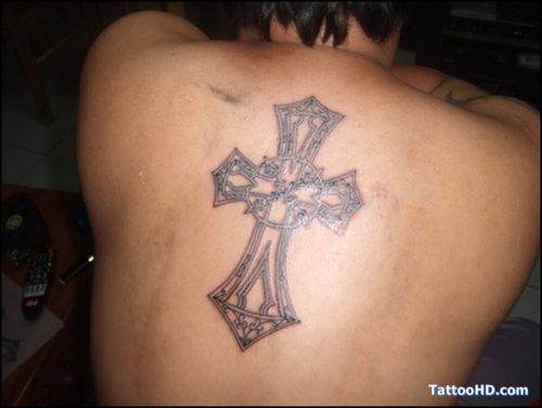 Guys large Celtic cross back tattoo