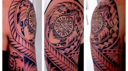 Guys Polynesian half sleeve tattoo with sea turtle
