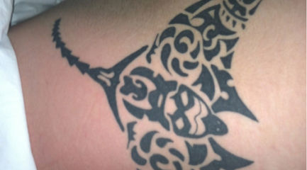 Polynesian sting ray tribal tattoo